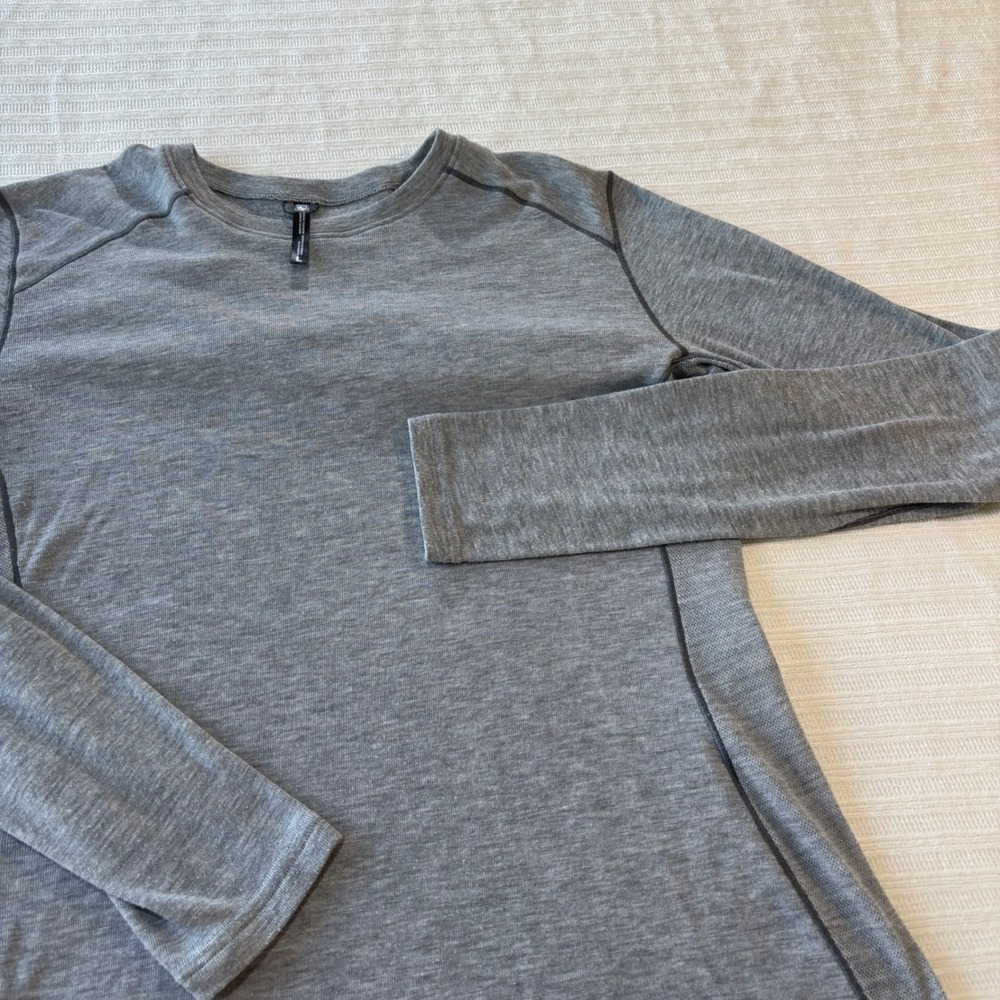 Kuhl Womens Gray Long Sleeve Performance Shirt Style 4257 Size L